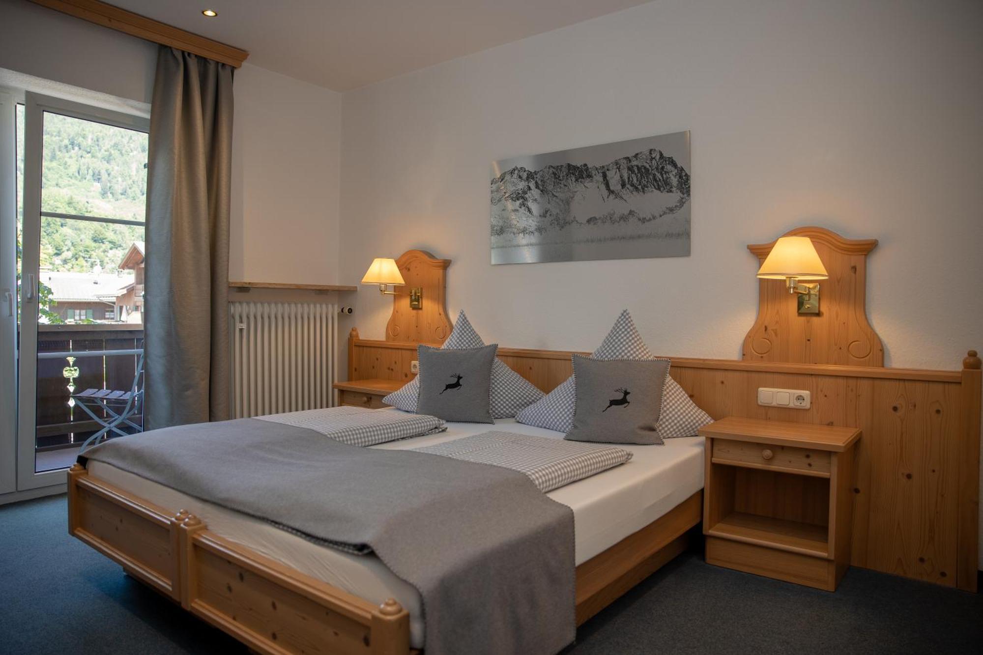 Hotel Gasthof Alter Wirt Farchant Eksteriør billede
